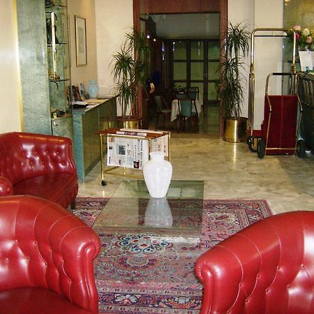 Palace Hotel Civitanova Marche Esterno foto