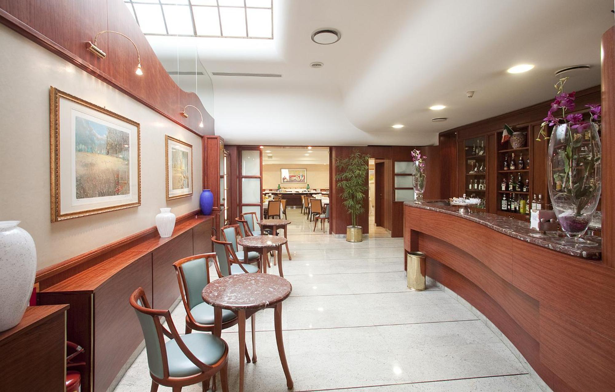 Palace Hotel Civitanova Marche Esterno foto
