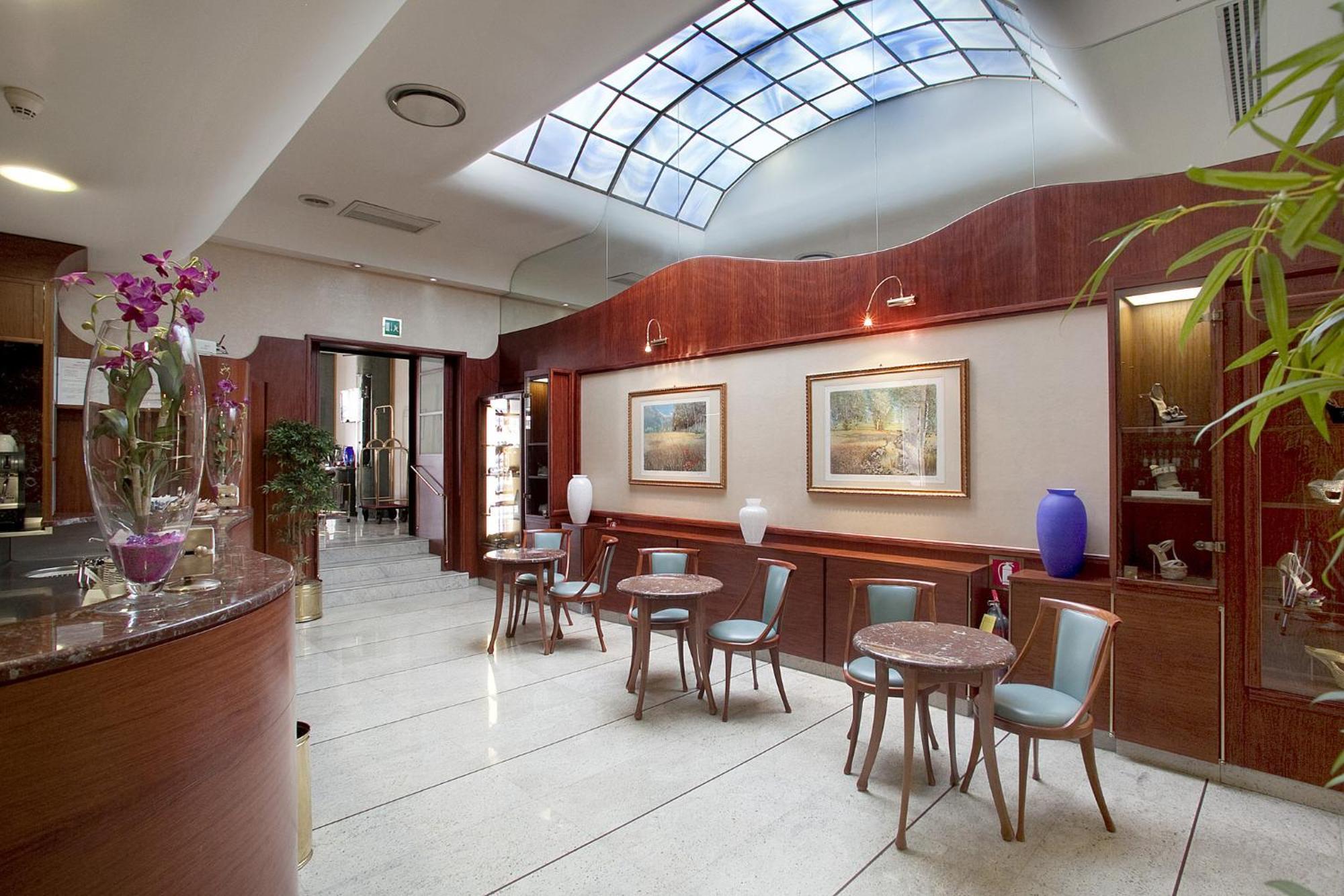 Palace Hotel Civitanova Marche Esterno foto