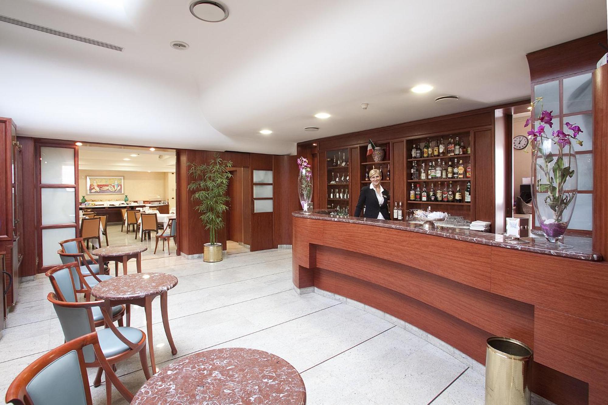 Palace Hotel Civitanova Marche Esterno foto